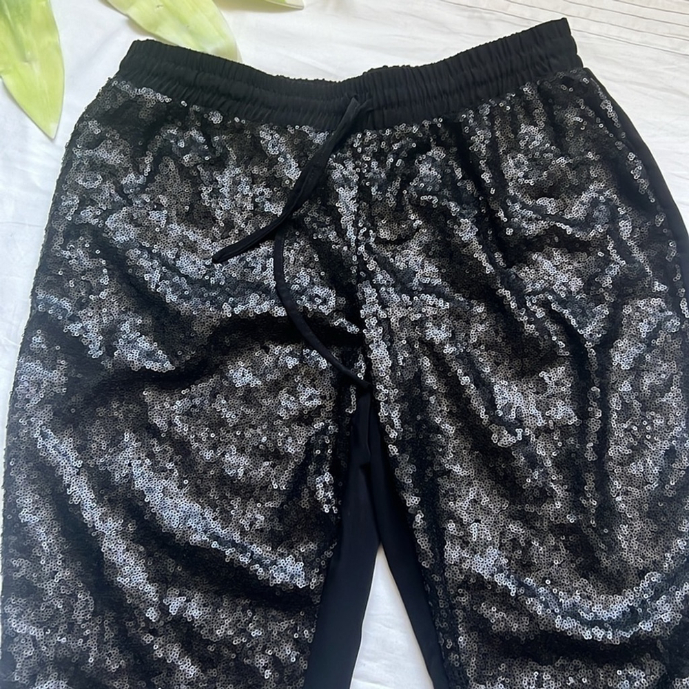 NWT Black Collection Sequin Mixed Media Jogger - Picture 4 of 8
